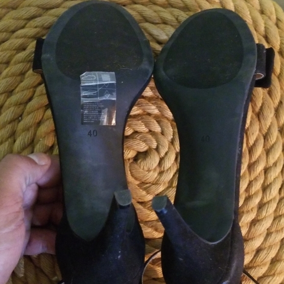 H&M Black Bow Heels - Picture 5 of 6